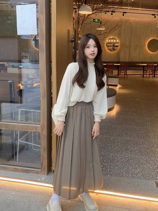 层次感|初秋这样穿明明很简单，但气质与高级并存，照着穿就能做到很洋气