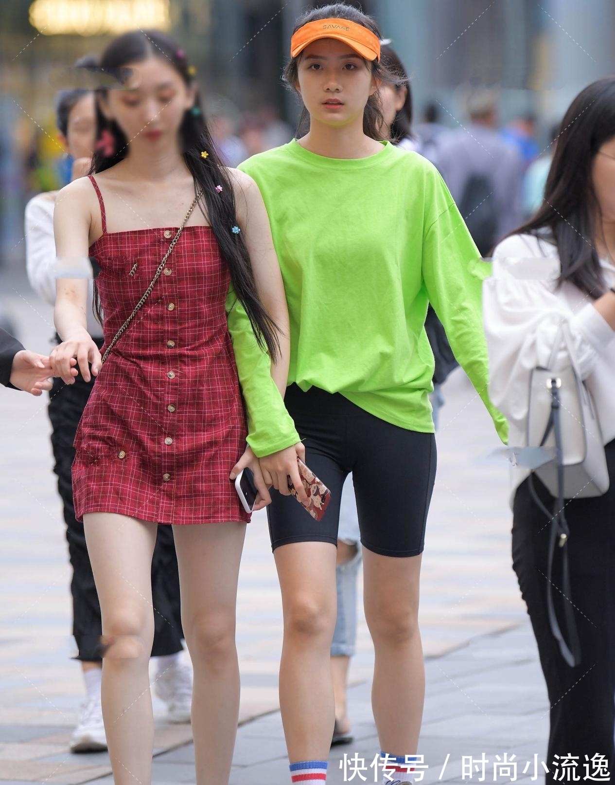 个子|高个子女生,用五分裤搭配出又帅又A的感觉