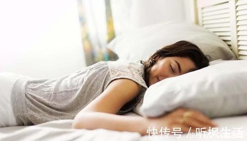 身体健康|人类睡姿大致有三种，但对身体健康最有益的是“吉祥睡”，别睡错