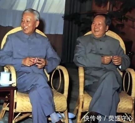 书法欣赏@刘少奇书法墨迹骏迈丰腴,太率性洒脱了,网友直言:真正字如其人