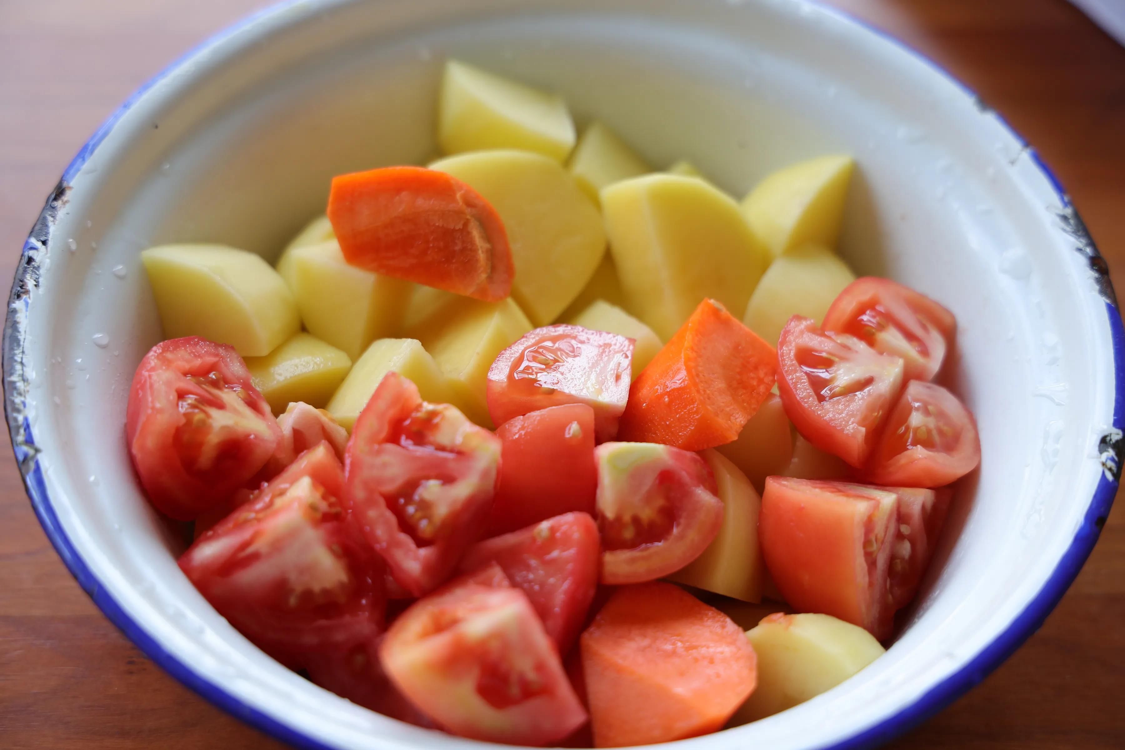 小雪将至，这道菜要多吃，汤汁多特别下饭，暖乎乎的，太舒服了