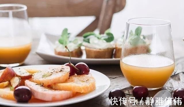 水果|晚上吃苹果会伤胃吗这2种食物真的不适合晚上吃