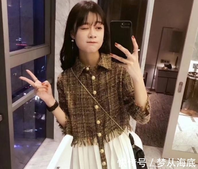 穿搭 网红穿搭推荐,跟紧时尚潮流,让你成为街上最亮的妞
