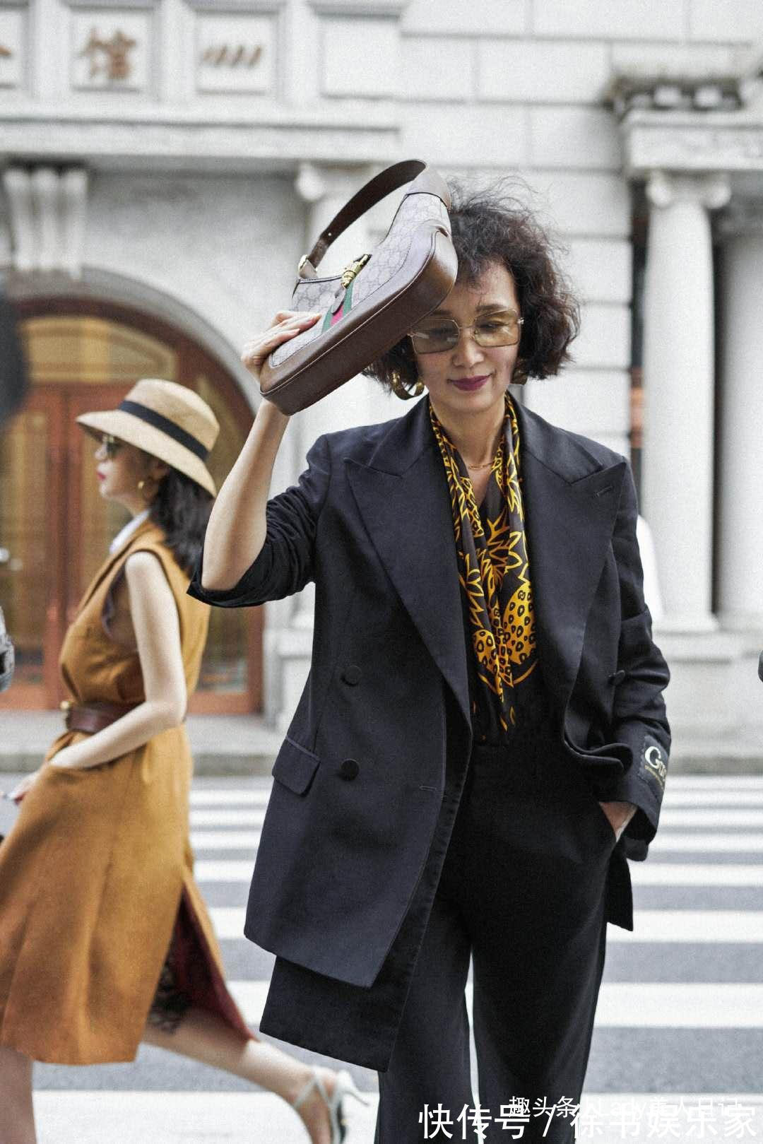 穿搭 烫头发显老气三木妈妈也险“中招”,避开烫发雷区,别说没教你