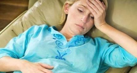 良性肿瘤|女人患“子宫肌瘤”,长期不治疗,身体会出现“3个变化”!