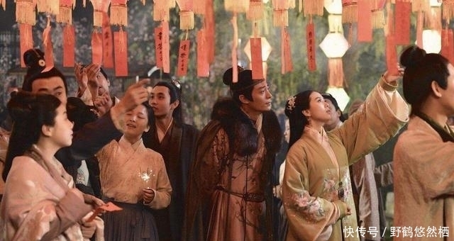 三秋|人们常说“一日不见如隔三秋”,三秋是指三年吗?很多人理解错了