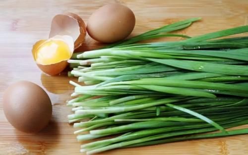 初春养肝,多吃二菜,勤饮三水,做好四件事,肝好一切都好