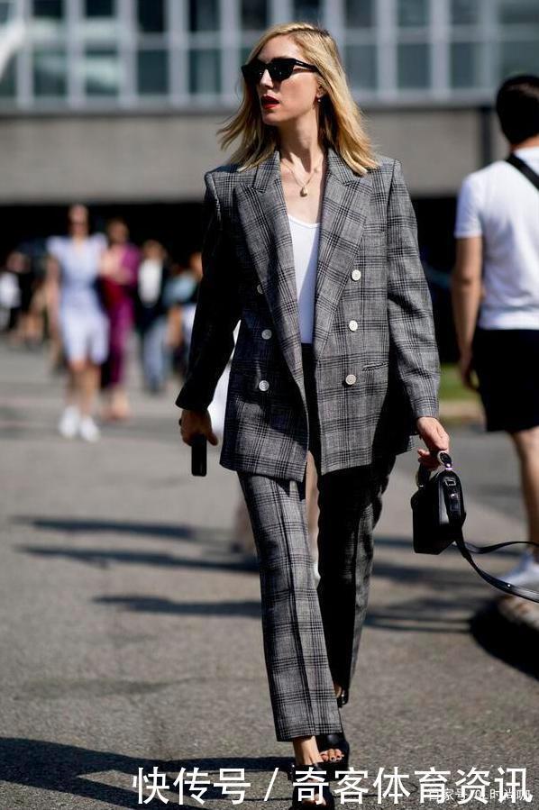 冬天街头的“英伦时尚”，我劝你这样穿，英伦女性的优雅你也能有