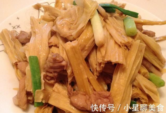 女人|此菜是女人的“天然黄体酮”,女人常吃,养颜抗衰,45岁不显老