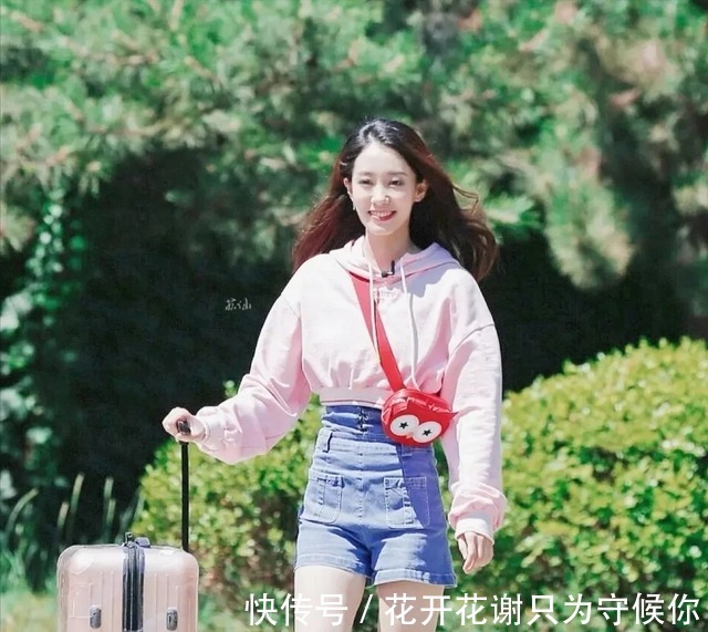 黄明昊|《密室大逃脱》首发阵容加了张小斐,大家齐齐努力保护“咱妈”!