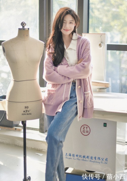 韩系|秋天想穿得时髦不费力?建议参考韩系小姐姐的造型,温柔有质感