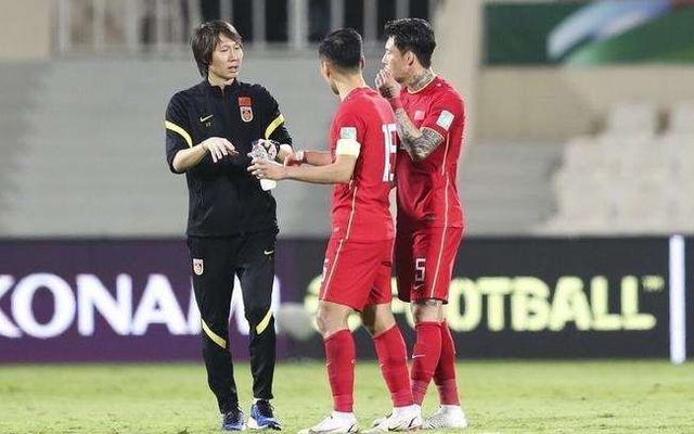 铁哥|凌晨1点，李铁传来好消息：洛国富做出难得决定，球迷齐声点赞