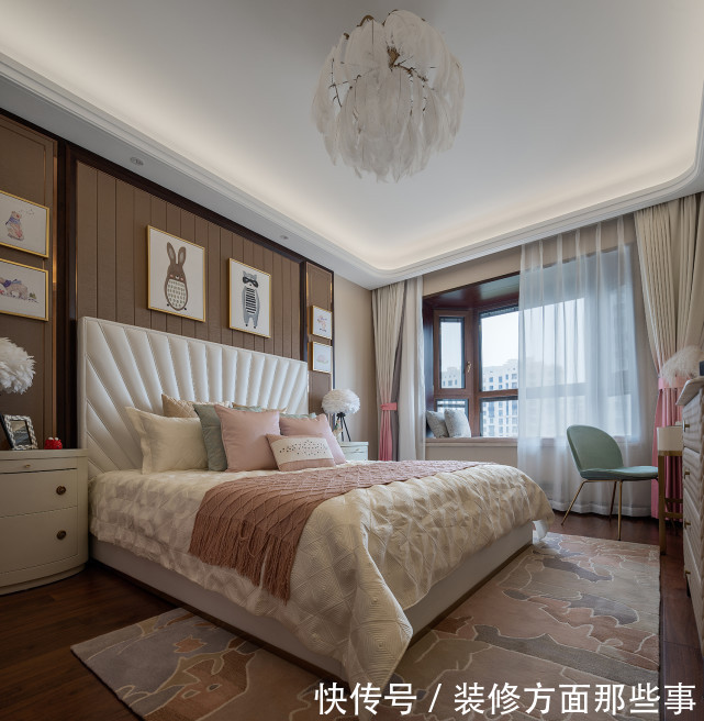 装修|240平轻奢风五居室,阳台设计为休闲茶室,可品茗又可观景