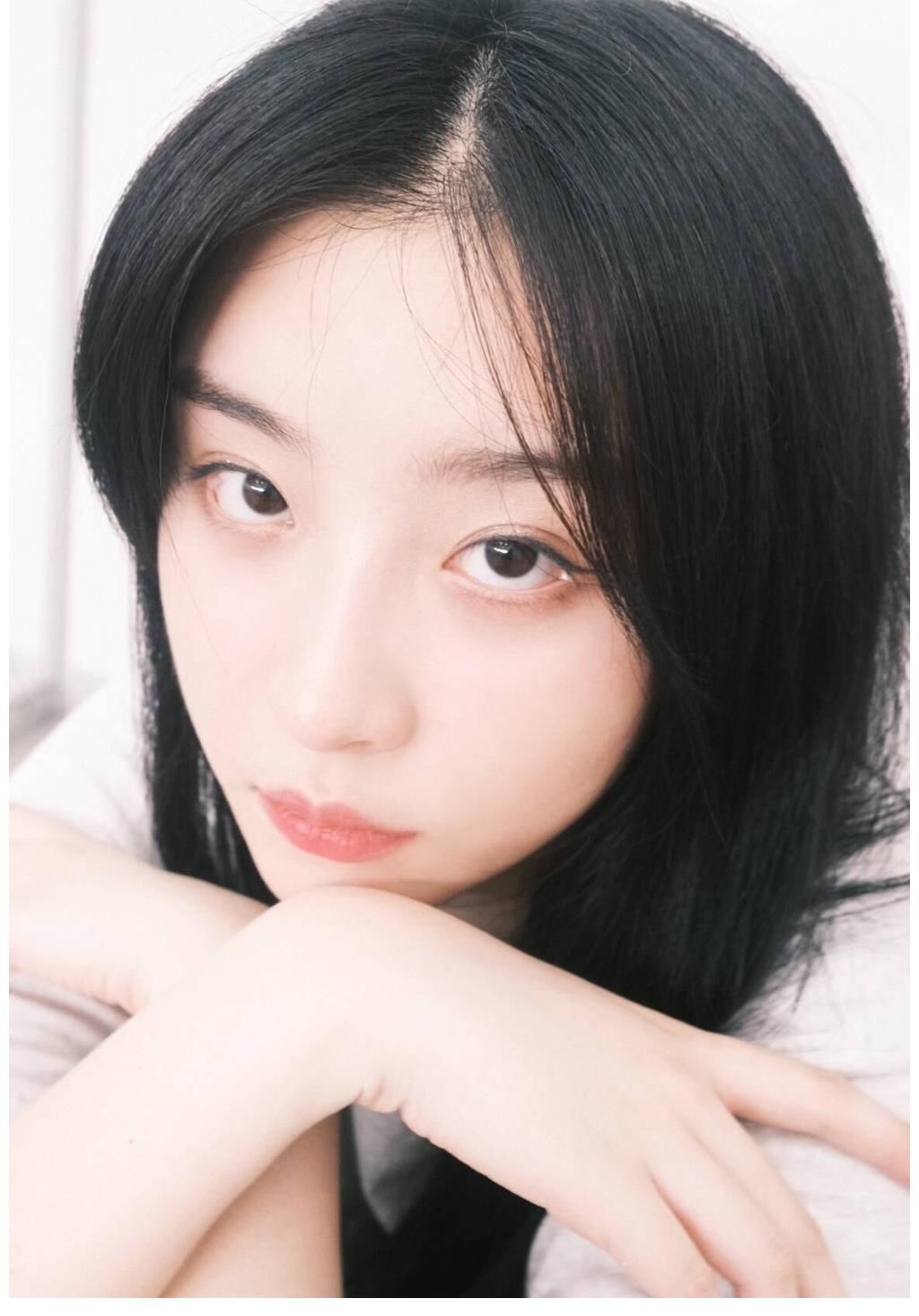 丨 黄子韬刚刚晒出的怼脸四连拍……