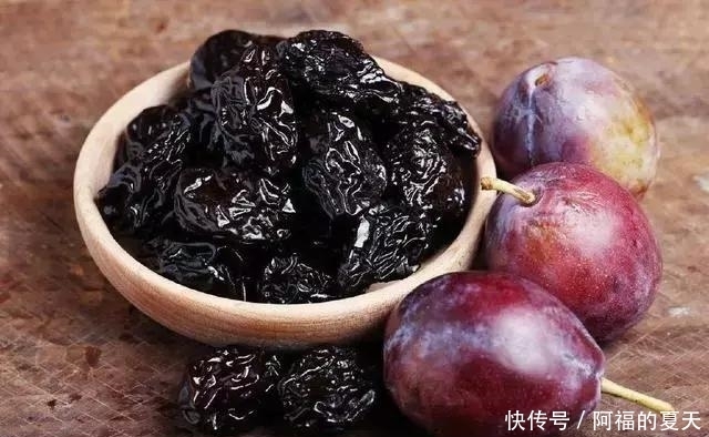  强效食补|排毒又润肺，这些食物您知道吗？收了吧！上火不愁！