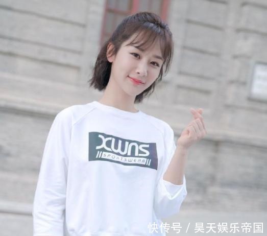 杨紫|《向往5》录制嘉宾曝光,杨紫穿牛仔服亮相,龚俊张哲瀚重聚