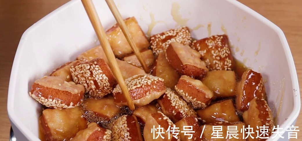 蜜三刀的做法太简单啦！酥香不齁嗓子，自己做无添加，越吃越香哦！