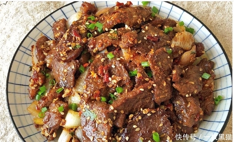 鲜嫩|香辣孜然牛肉,鲜嫩美味!