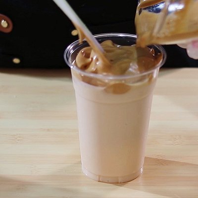 咖啡|自制咖啡奶盖奶茶