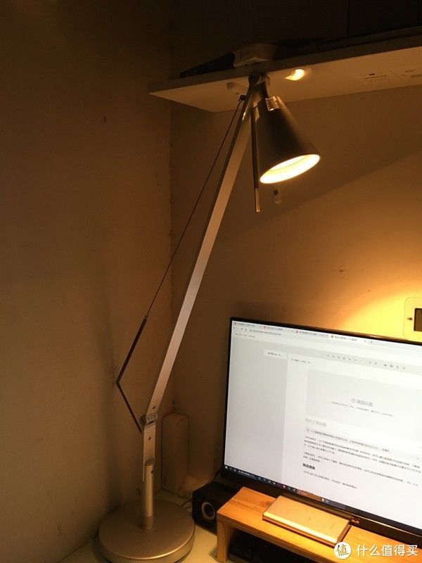 杆杆|还没流行就被抛弃:宜家低压卤素台灯B0715