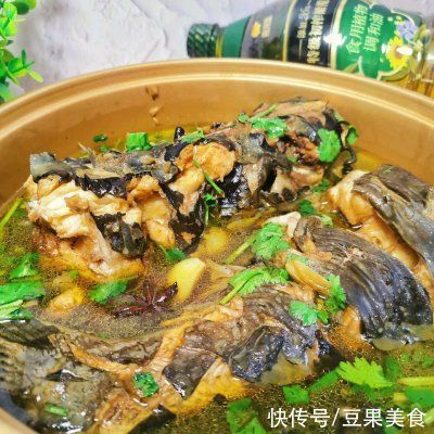 #新春美味菜肴#连年有余｜超简单美味家常炖鱼