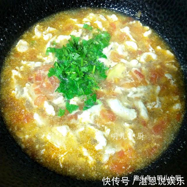 三伏天多喝此汤，滴油不放10分钟出锅，汤酸爽肉鲜嫩，天天吃不腻