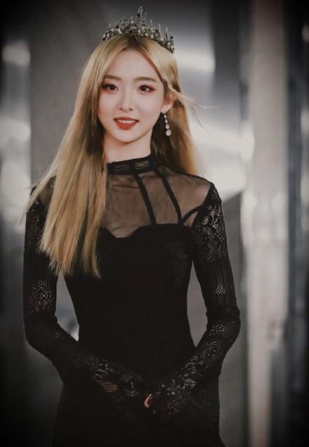 火箭少女|硬糖少女303正式成团,THE9关注两位成员,火箭少女仅一人互关