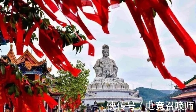 下联@广东一景区悬赏70万求下联,堪称一字千金,至今仍无人对上