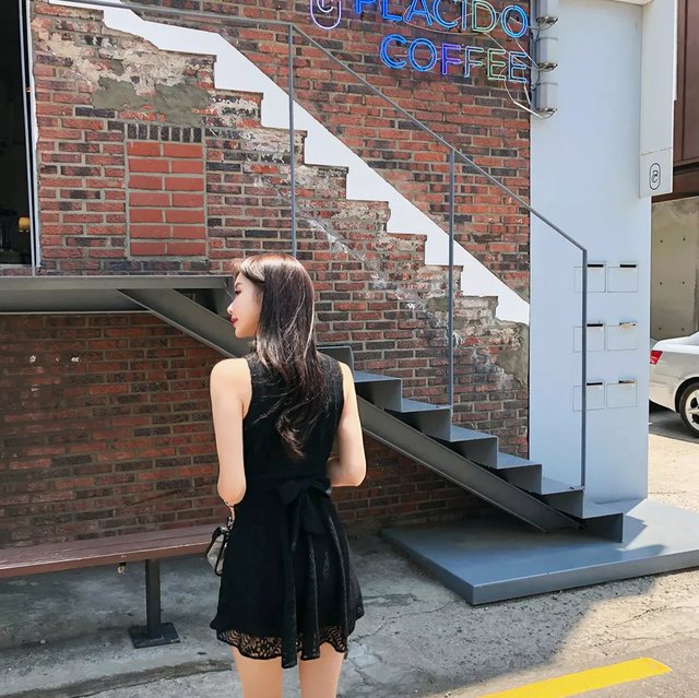 盛宴|时尚美图鉴赏:青春是一场生命的盛宴，让我们翩翩起舞