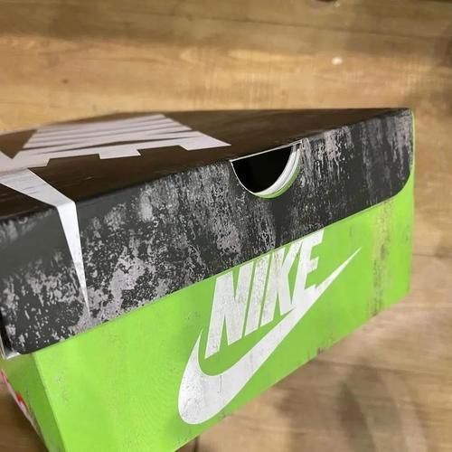新鞋自带二手鞋盒?Nike 全新联名太敢玩了!