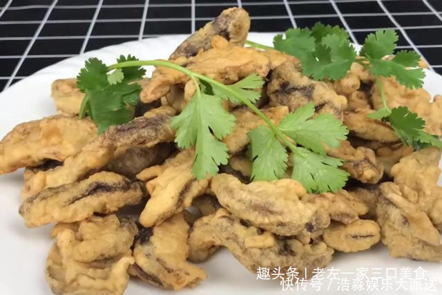 香菇|椒盐香菇最地道的做法,面糊调配方法告诉你,出锅外酥里嫩有滋味