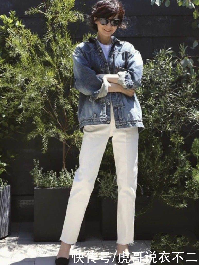 大龄主妇|女人年过50穿衣忌大红大绿，学日本大龄主妇这么搭，不老气不扮嫩