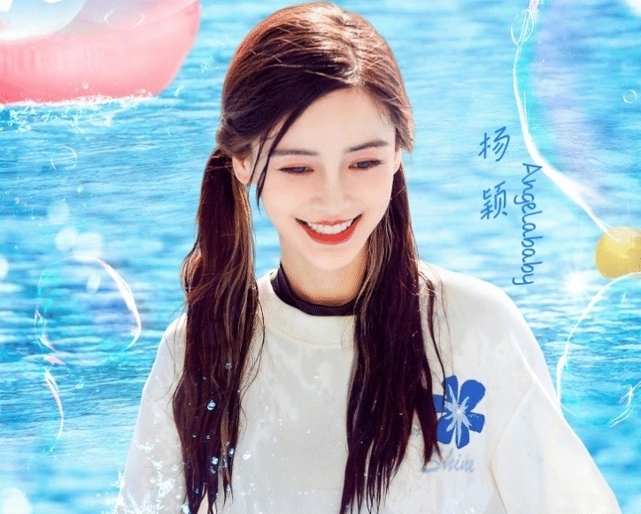 郑恺|《奔跑吧》新一期海报,全员统一穿白色衣服,唯独两个人例外!