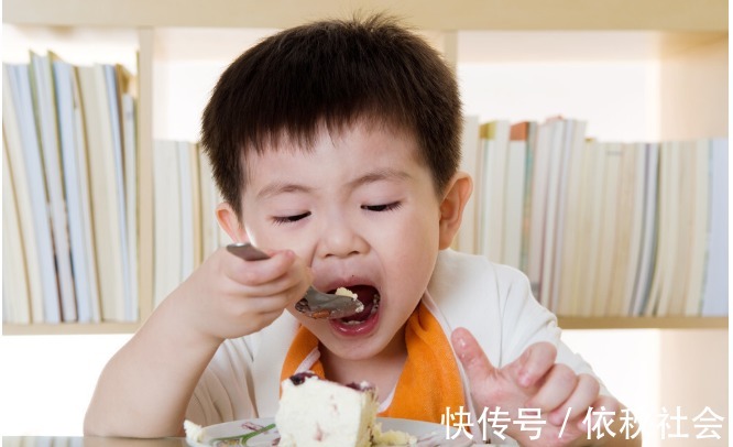 粗茶淡饭|想要孩子身体好，8岁前控制好饮食，少吃这四类，养好脾胃少生病