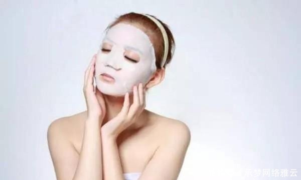 早上和晚上敷面膜,区别可大了!很多人都乱敷,难怪没什么效果