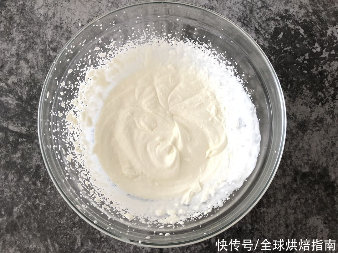 爆棚|整粒无花果切块蛋糕，让夏日甜蜜爆棚