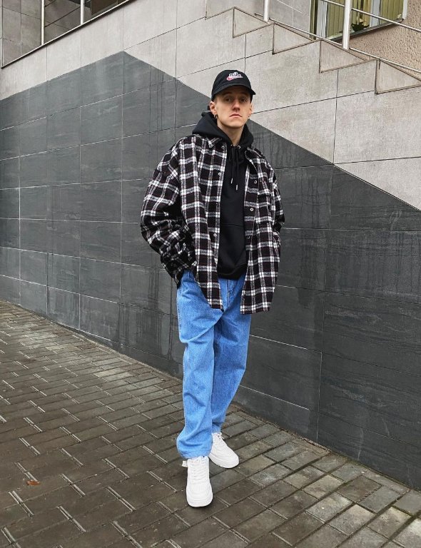 懂得“叠穿”的人都很会穿，不妨你也尝试这4种搭配，保暖又时髦