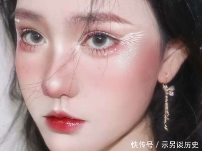 悄悄|初中女生鼻头“不干净”?早起坚持这3习惯,“草莓鼻”悄悄离去!