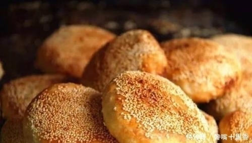 烧饼|我国最好吃的4大烧饼,全吃过的算是个顶级吃货了你吃过几种呢