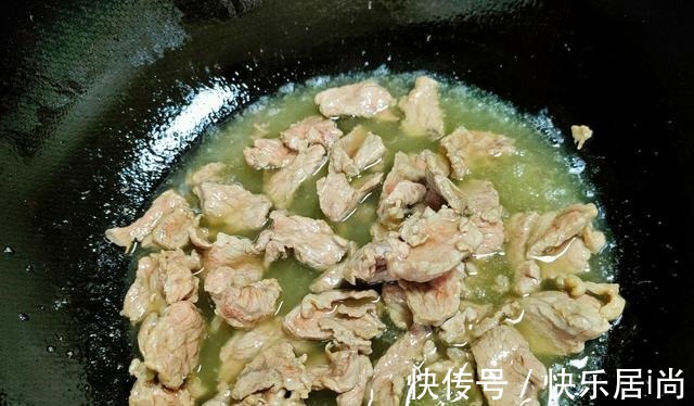 秋天，我家孩子就馋这道菜，食材百搭味道鲜美，营养好吃又下饭！