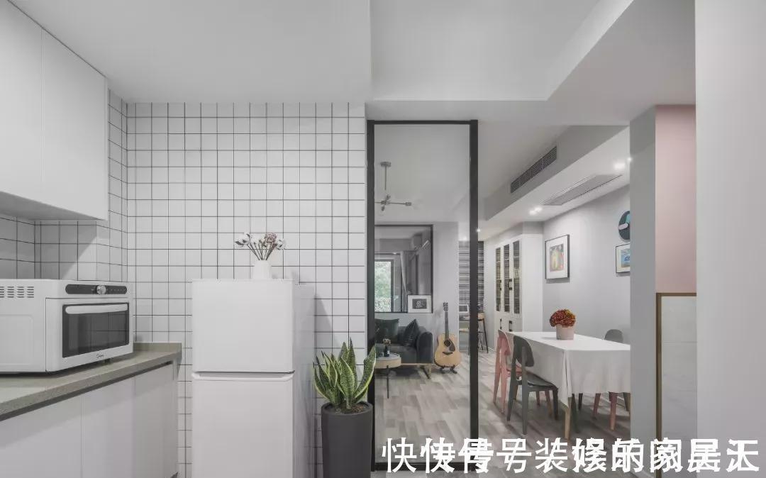 卧室|53平的北欧风小户型公寓,简单的色彩营造出清新感,轻松惬意!