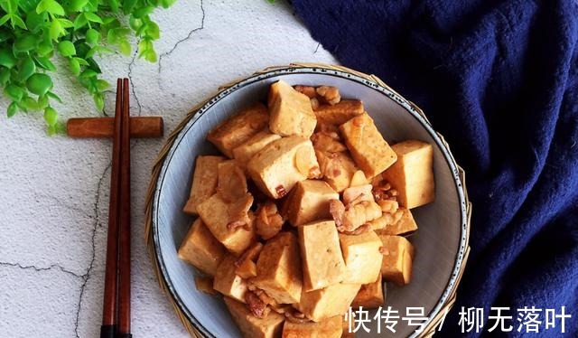 步骤|家常炖豆腐,硬“硬炖”,搭配五花肉味道更“绝”!