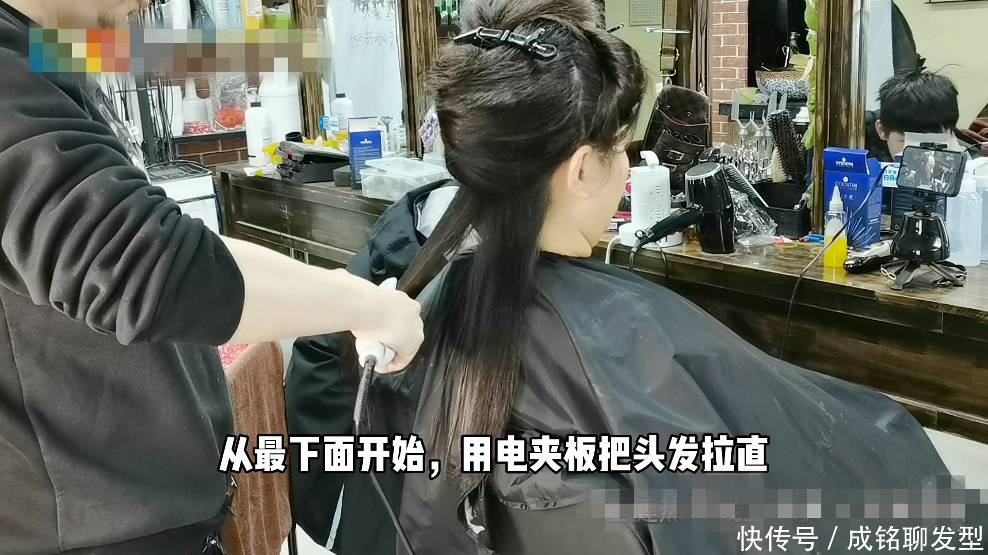 50岁女士自来卷沙发发量多，头发抛光+抱团卷，柔软减龄又时髦