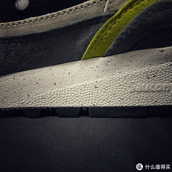 棕色 Sneaker 篇一百三十八：21年发售的三双Saucony Shadow 6000开箱