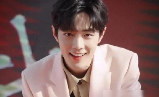 电台|肖战1005电台第一期感动上线这是专属于虾虾们的净土,夜听流泪