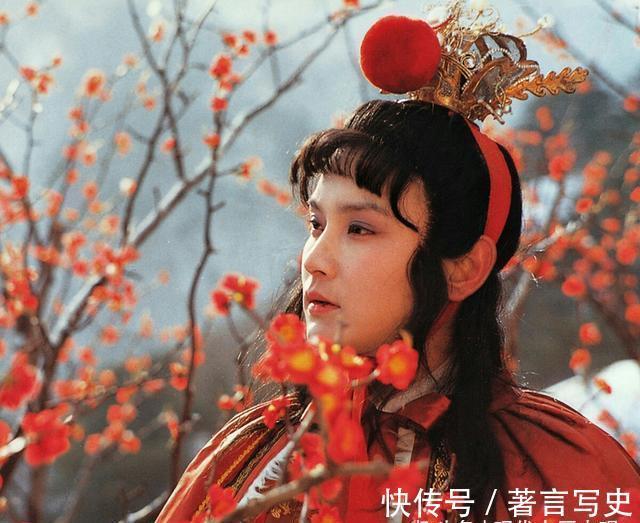 元春|红楼梦里，贾宝玉为何宁愿当和尚也不愿意跟薛宝钗过日子？