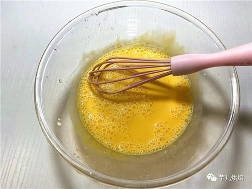 家用|谁说做蛋糕一定要用烤箱？教你在家用平底锅做，2分钟就学会！