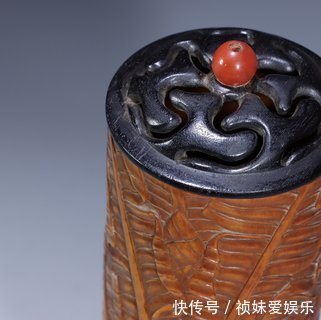 黄木雕$民国黄木雕·芭蕉纹香薰筒