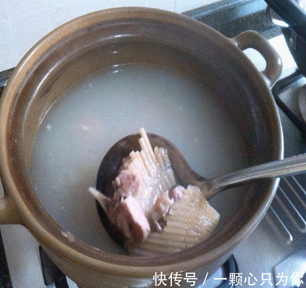 果皮|垃圾桶三种废物,千万别扔,都是养花神器,养啥花都爆盆