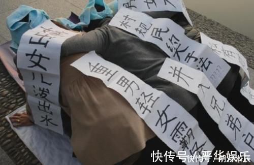 孩子|妈妈偷看女儿的日记,第1页就看不下去了,哭着祈求女儿的原谅